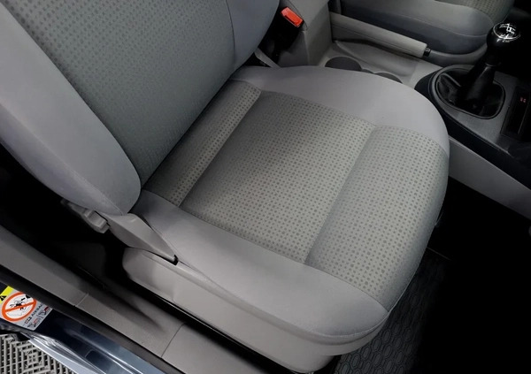 Volkswagen Caddy cena 31900 przebieg: 181000, rok produkcji 2010 z Kłecko małe 781